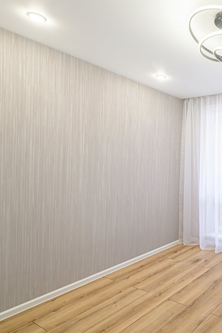 Beyaz Çizgili Minimalist Modern Duvar Kağıdı
