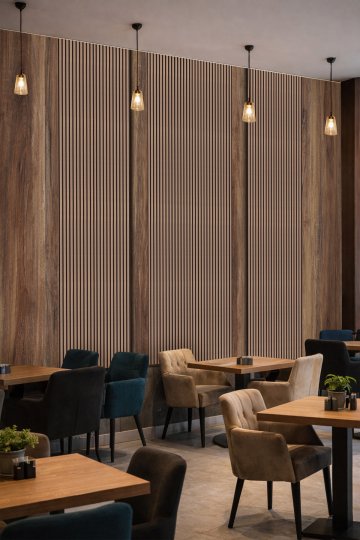 Dreamwall Ceviz Ahşap Çıta ve Dikey Lata Desenli Tek Parça Tekstil Duvar Kağıdı