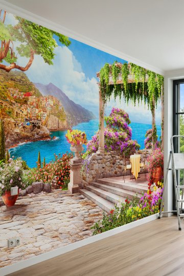 Dreamwall Çiçekli Pergola, Masa Sandalye Seti, Sahil Köyü ve Deniz Manzaralı Tek Parça Tekstil Duvar Kağıdı küçük görsel 2