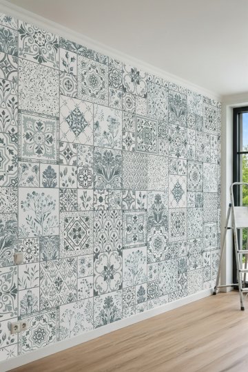 Dreamwall Patchwork Çini ve Botanik Desenli Modern Tek Parça Tekstil Duvar Kağıdı küçük görsel 2