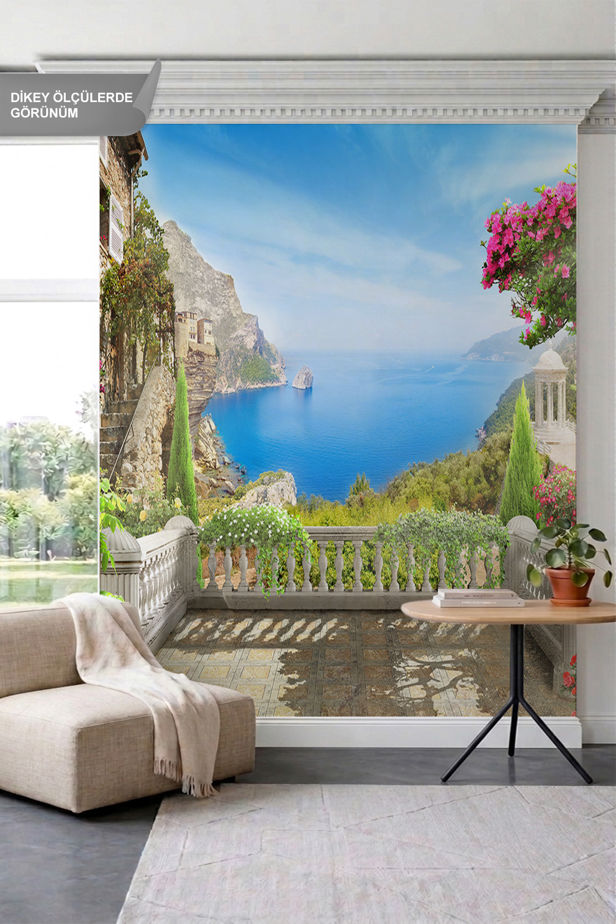 Dreamwall Taş Korkuluklu Teras, Pembe Çiçekler ve Sahil Kasabası Manzaralı Tek Parça Tekstil Duvar Kağıdı görsel 1