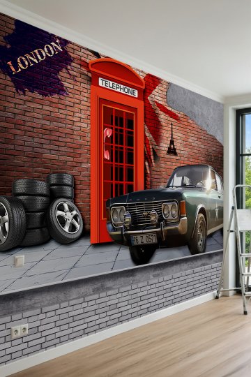 Dreamwall Telefon Kulübesi, Klasik Araba ve Tuğla Duvar Motifli Tek Parça Tekstil Duvar Kağıdı küçük görsel 2