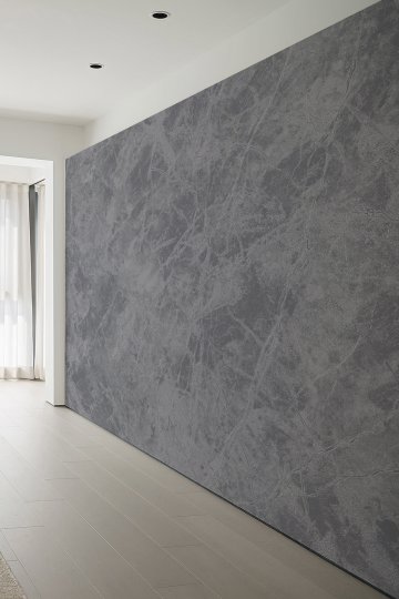 Loft Tarzı Koyu Gri Mermer Efektli Tek Parça Duvar Kağıdı