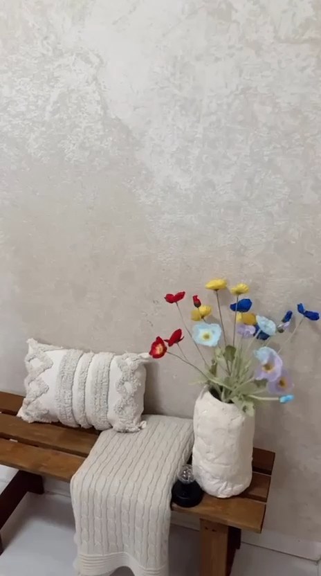 krem beton görünümlü duvar kağıdı kullanıcı deneyimi